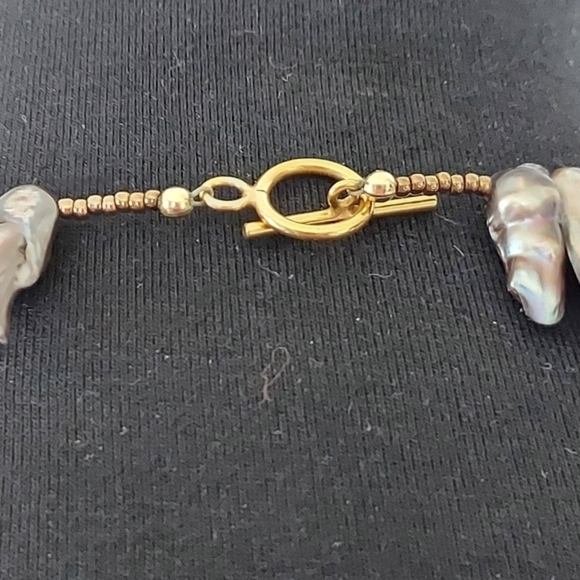 Vintage Shell Choker Shades of Black Gray and Cream Stunning Goldtone Hardware - Picture 7 of 8